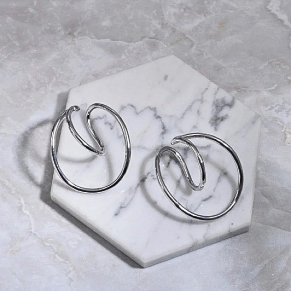 Any 2/$20! Silver Hollow Tube Circular Lobe Wraps NON-PIERCED - Picture 5 of 7